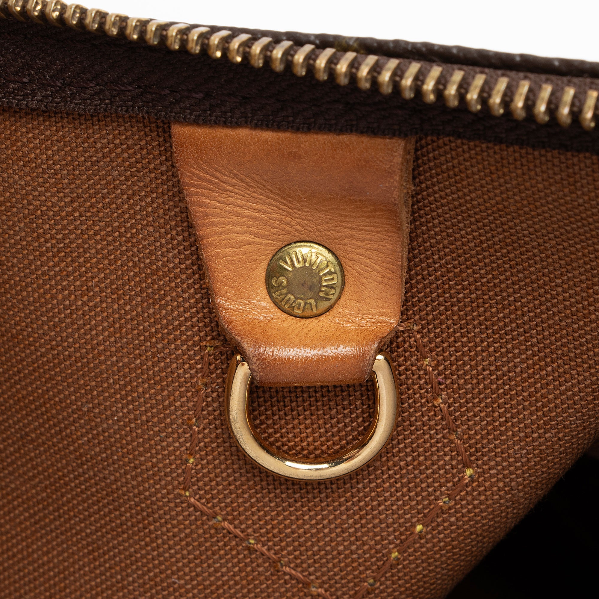Louis Vuitton Vintage Monogram Canvas Speedy 25 Satchel (SHF-GB815h)
