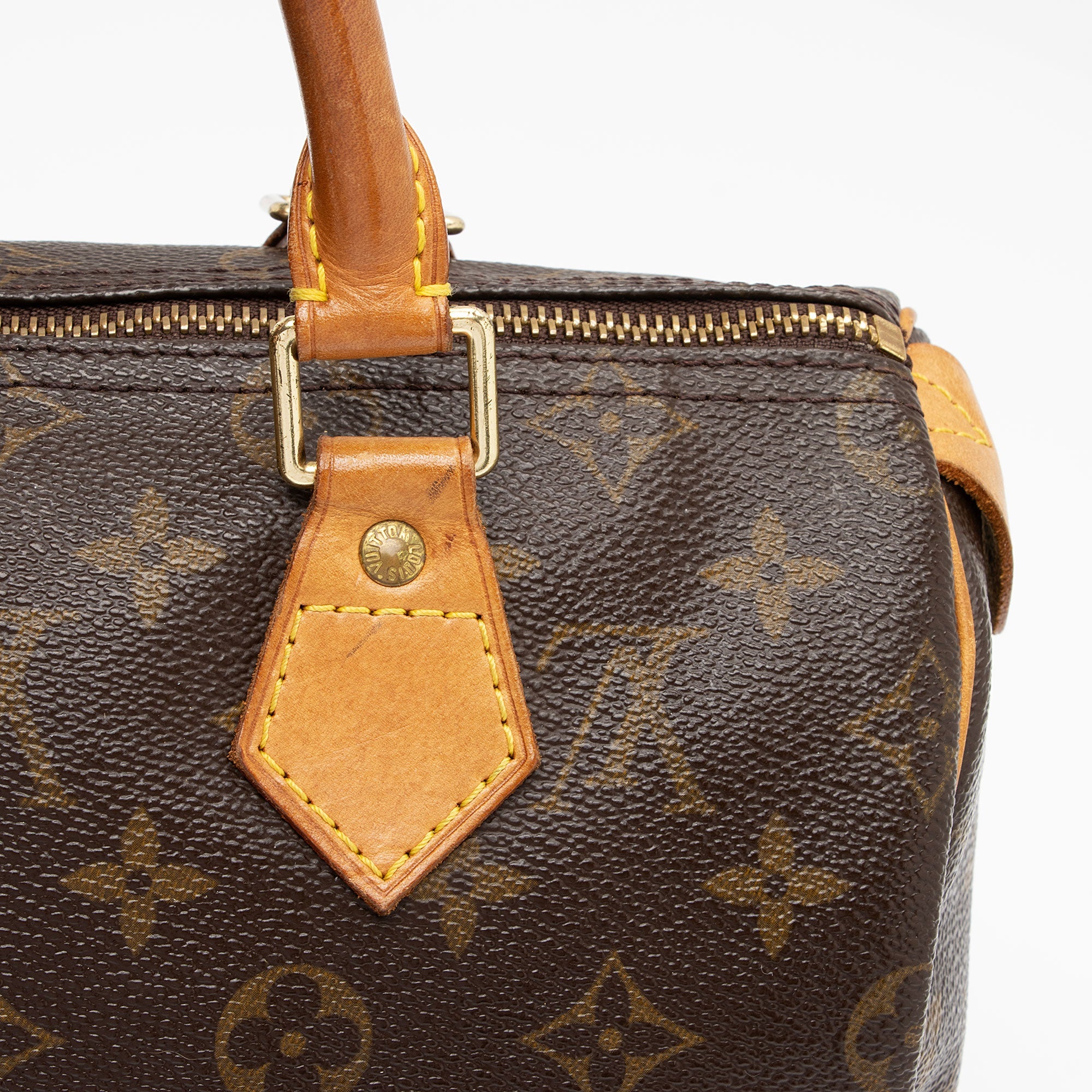 Louis Vuitton Vintage Monogram Canvas Speedy 25 Satchel (SHF-GB815h)