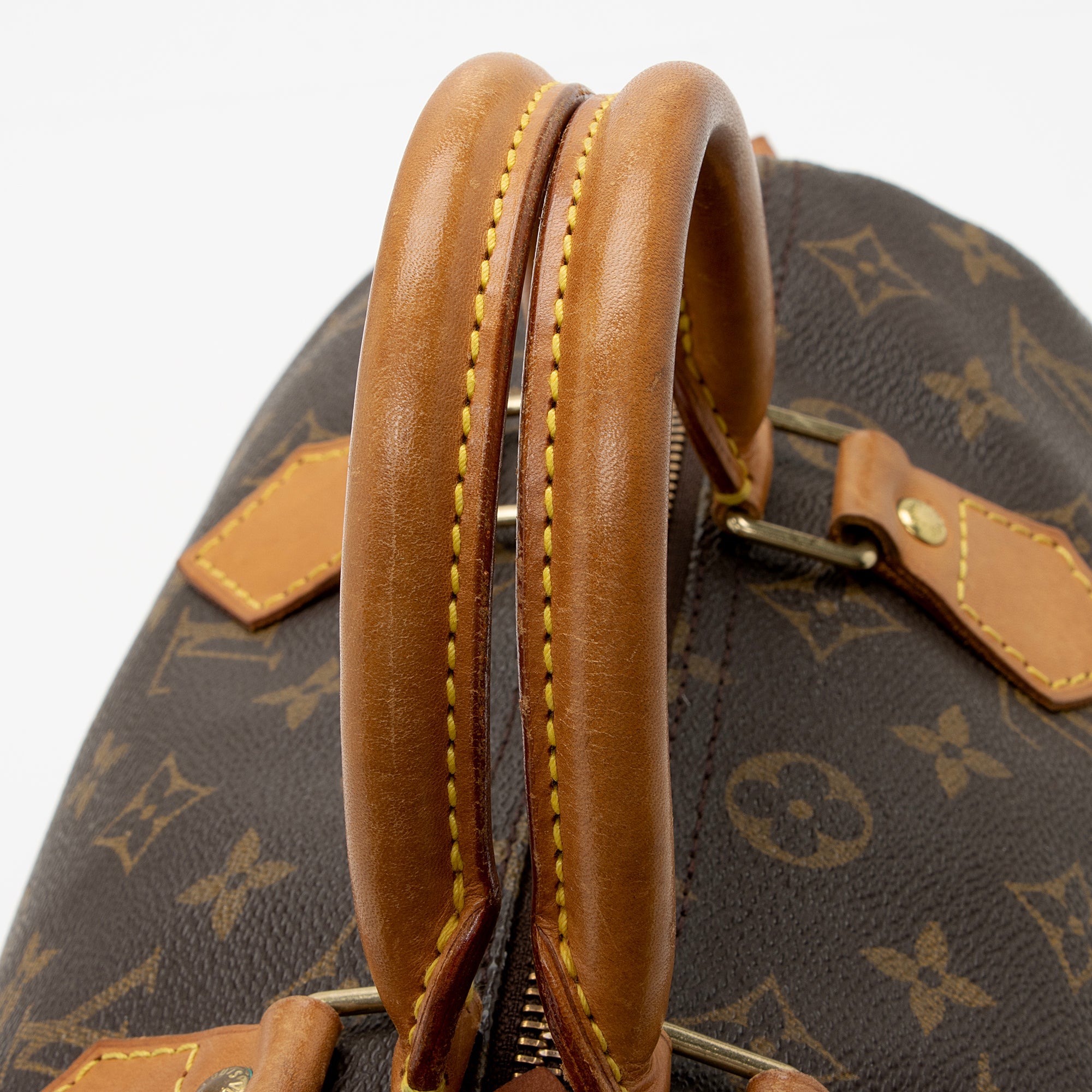 Louis Vuitton Vintage Monogram Canvas Speedy 30 Satchel (SHF-22320)