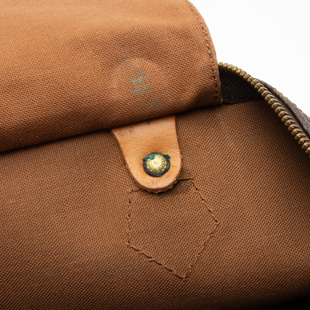 Louis Vuitton Vintage Monogram Canvas Speedy 40 Satchel (SHF-PeBLMa)