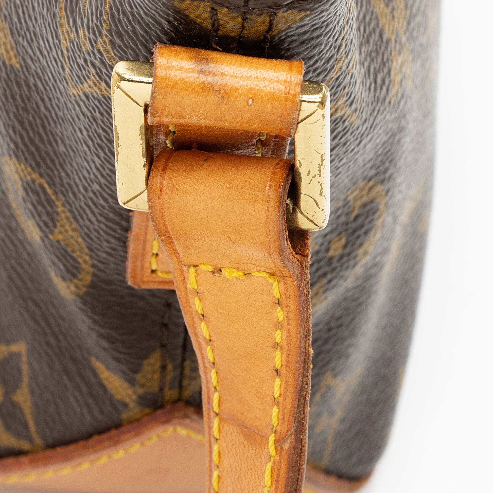 Louis Vuitton Vintage Monogram Canvas Trotteur Shoulder Bag