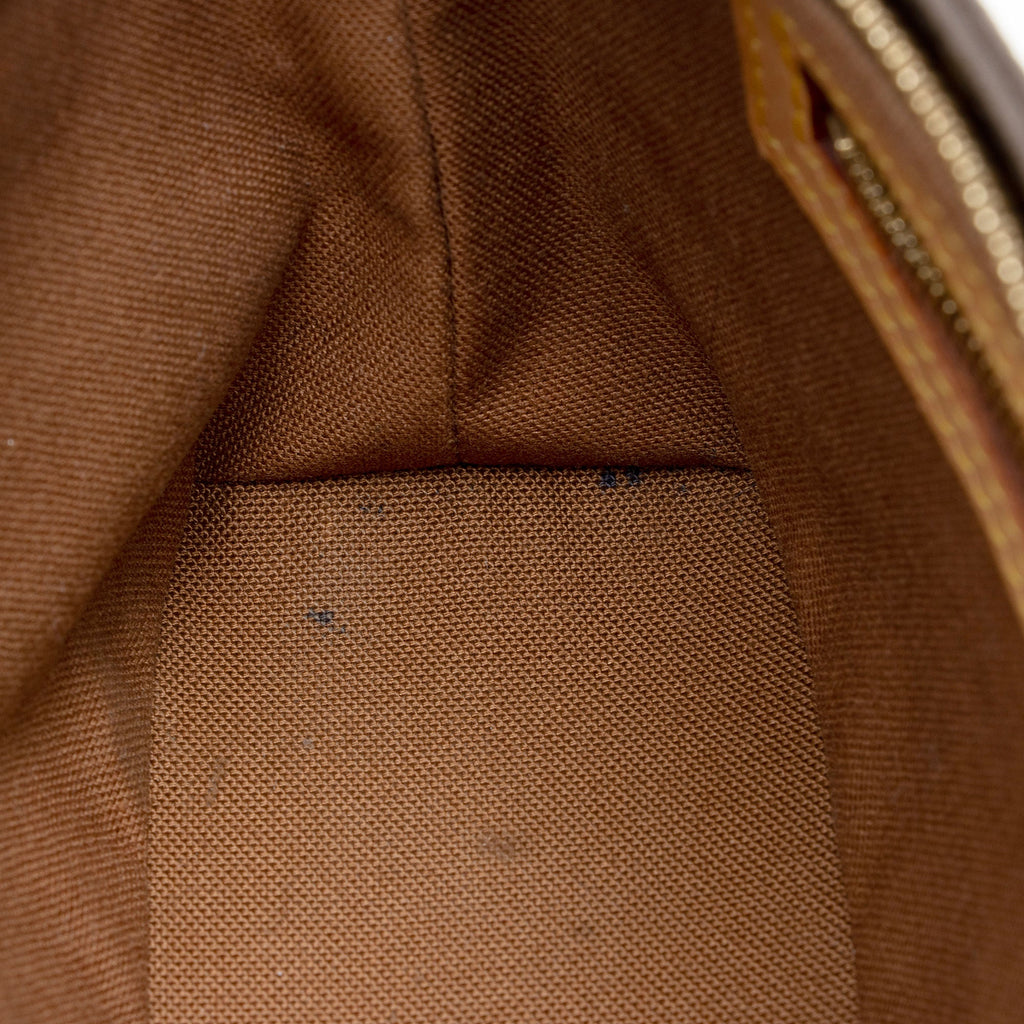 Louis Vuitton Vintage Monogram Canvas Trotteur Shoulder Bag