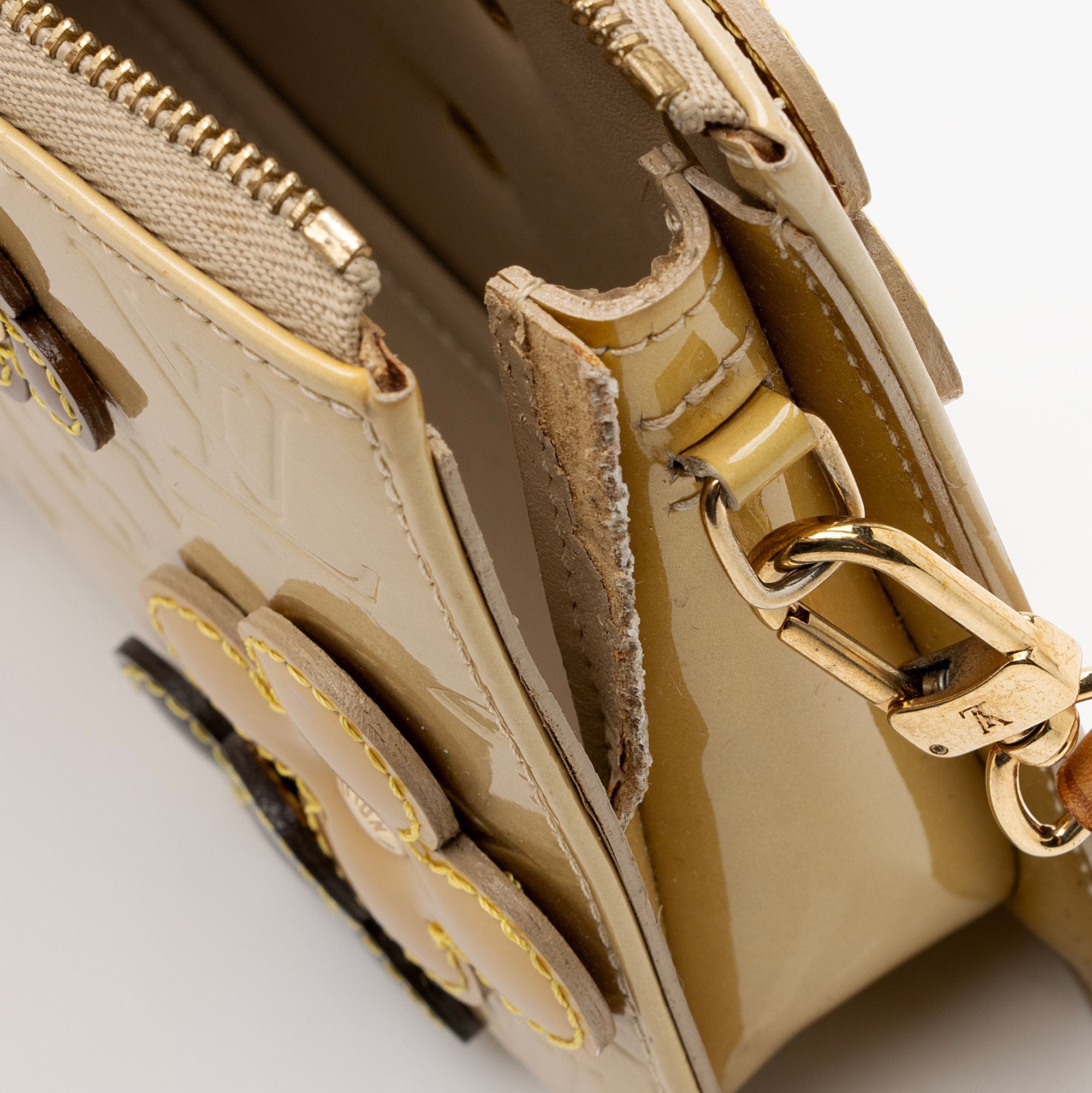 Louis Vuitton Vintage Monogram Vernis Lexington Pochette - FINAL SALE (SHF-23085)
