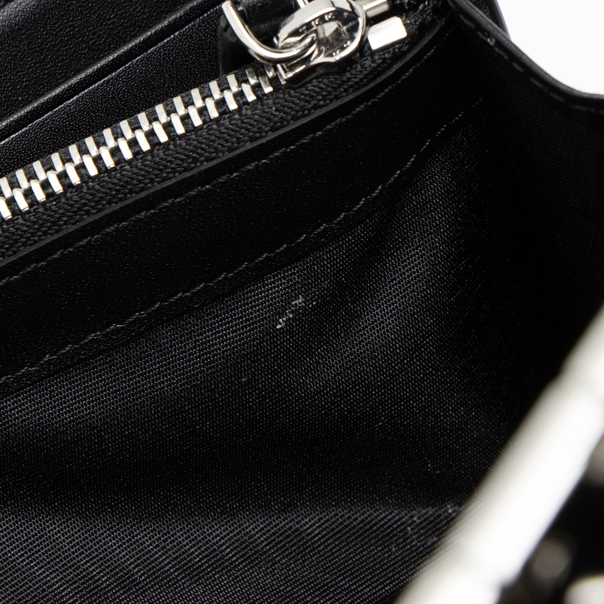 MCM Visetos Patricia Wallet on Chain