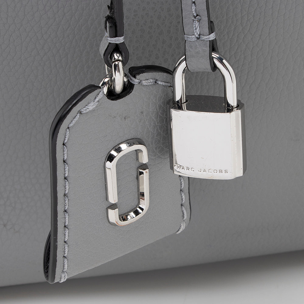 Marc Jacobs Calfskin Editor Shopping Tote (SHF-19177)