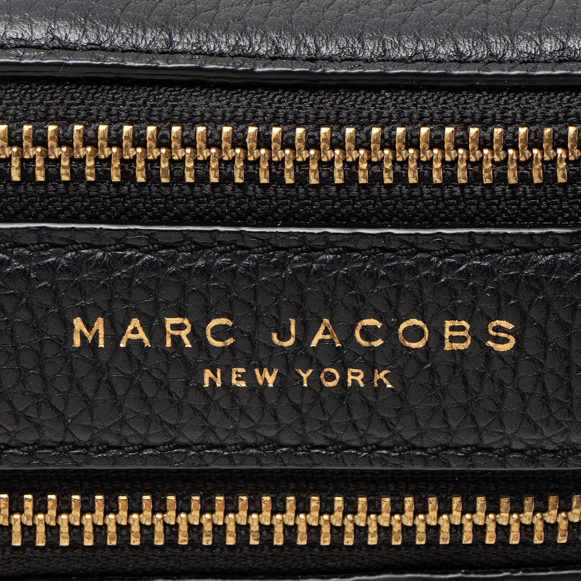Marc Jacobs Pebble Leather The Shutter Crossbody