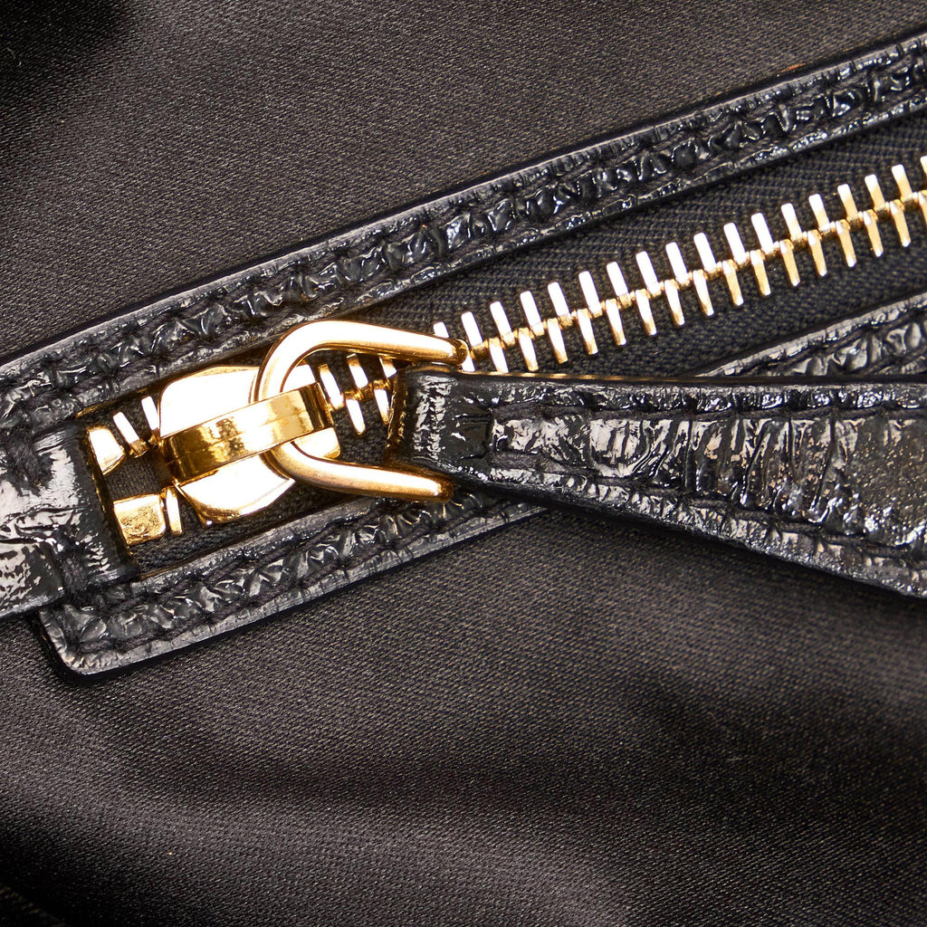 Miu Miu Matelasse Patent Leather Handbag (SHG-30085)