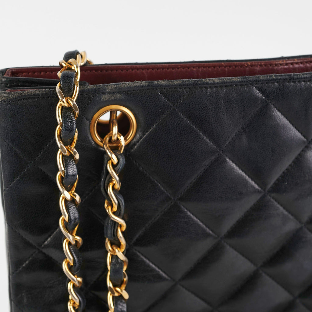 Chanel Vintage CC Locket Chain Tote Bag Black