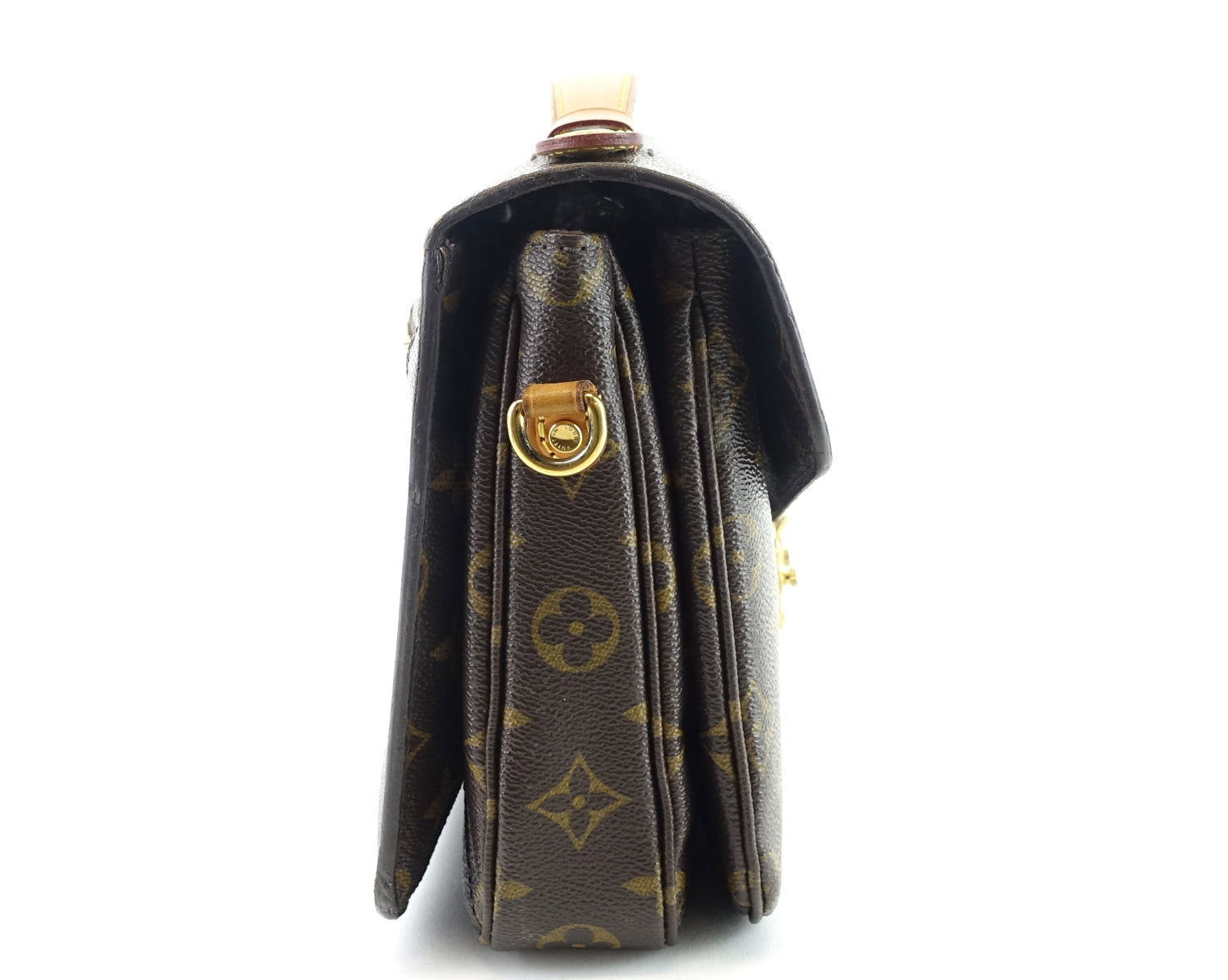 Louis Vuitto Pochette Metis Monogram Canvas Shoulder Bag