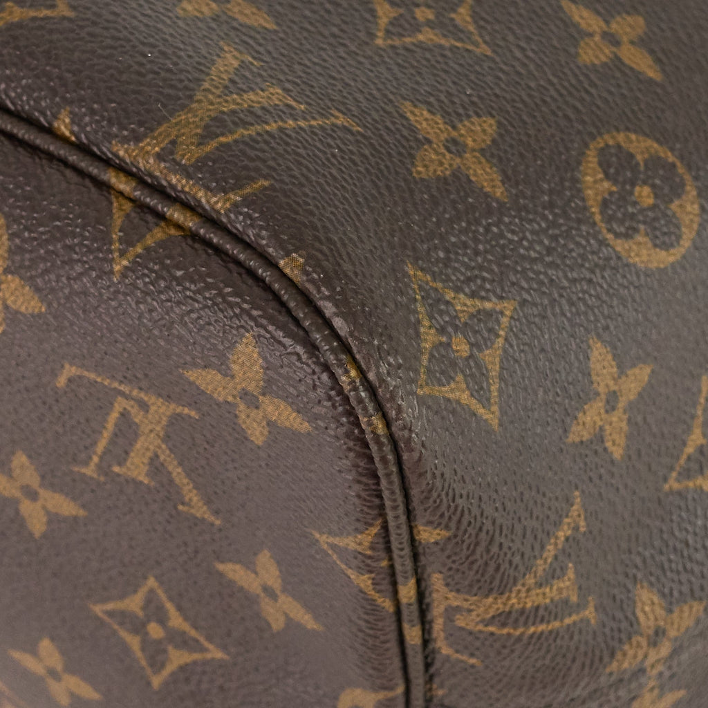 Louis Vuitto Neverfull MM Monogram Canvas Tote Bag