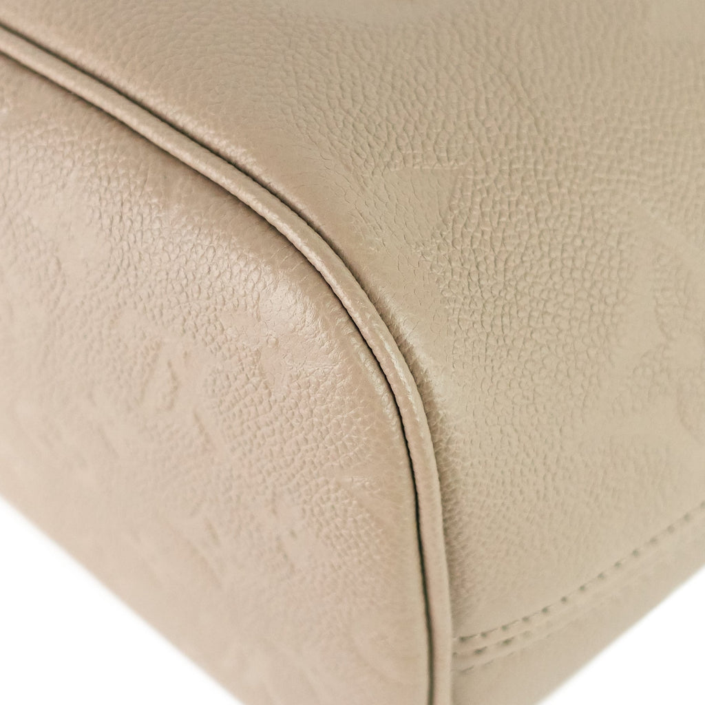 Louis Vuitto Neverfull MM Giant Monogram Empreinte Leather Tote Bag