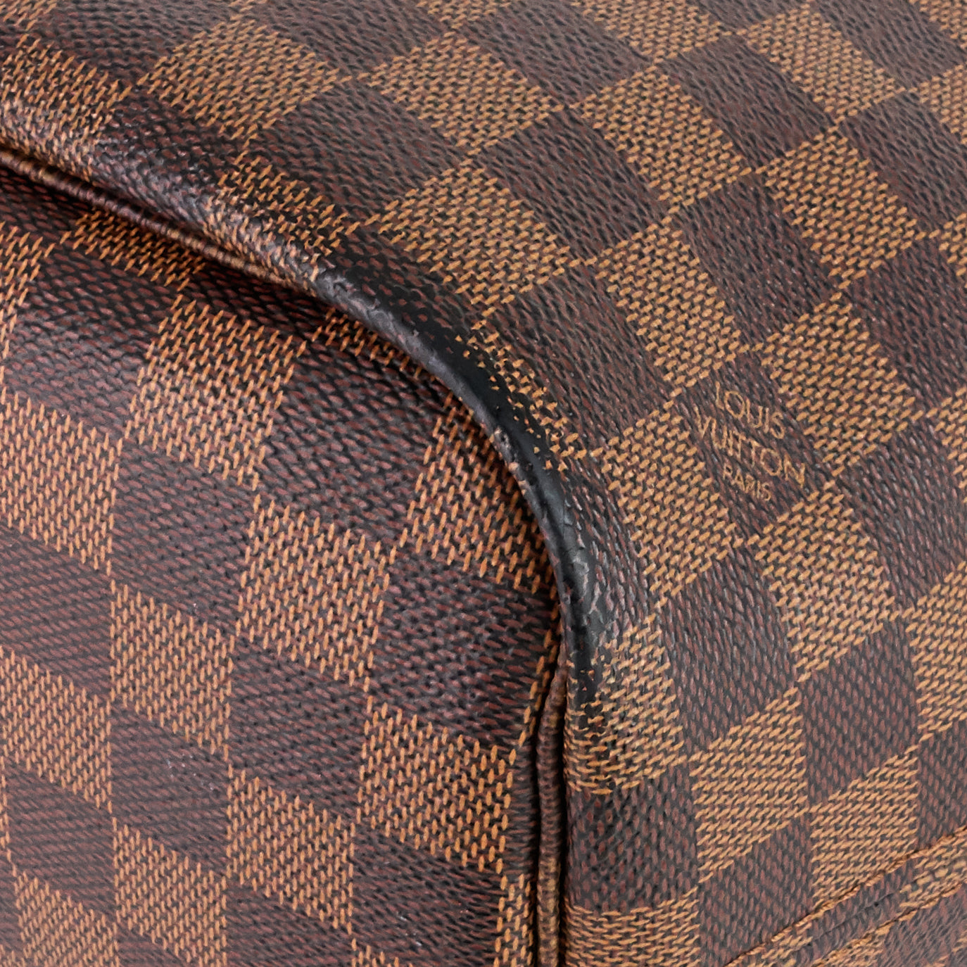 Louis Vuitto Neverfull MM Damier Ebene Tote Bag