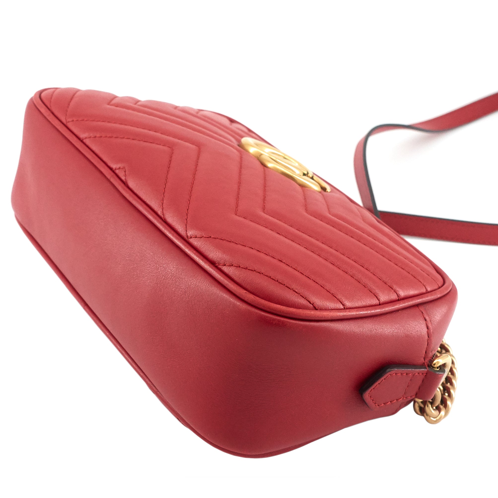 Gucci GG Marmont Small Matelass� Calfskin Shoulder Bag