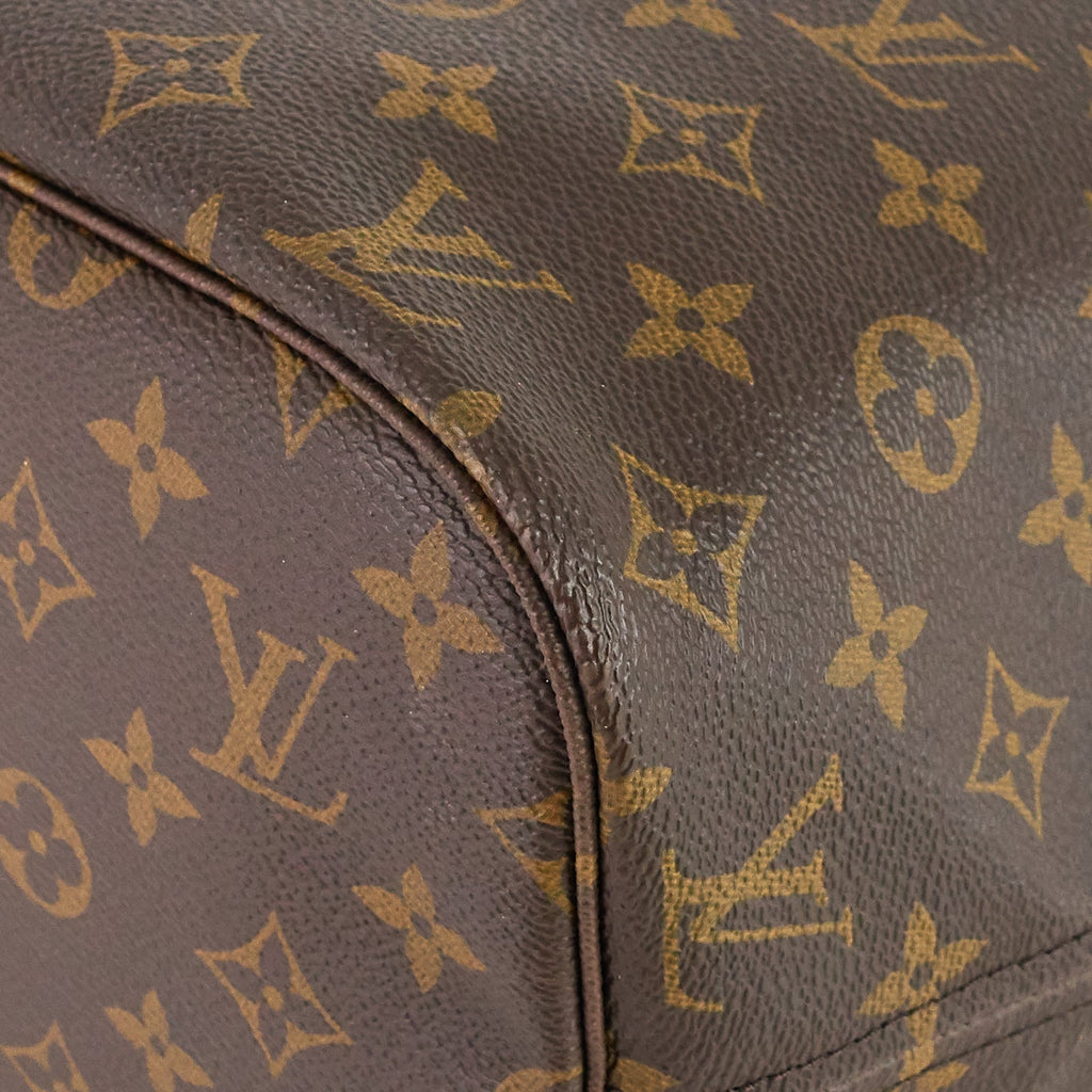 Louis Vuitto Neverfull MM Monogram Canvas Tote Bag