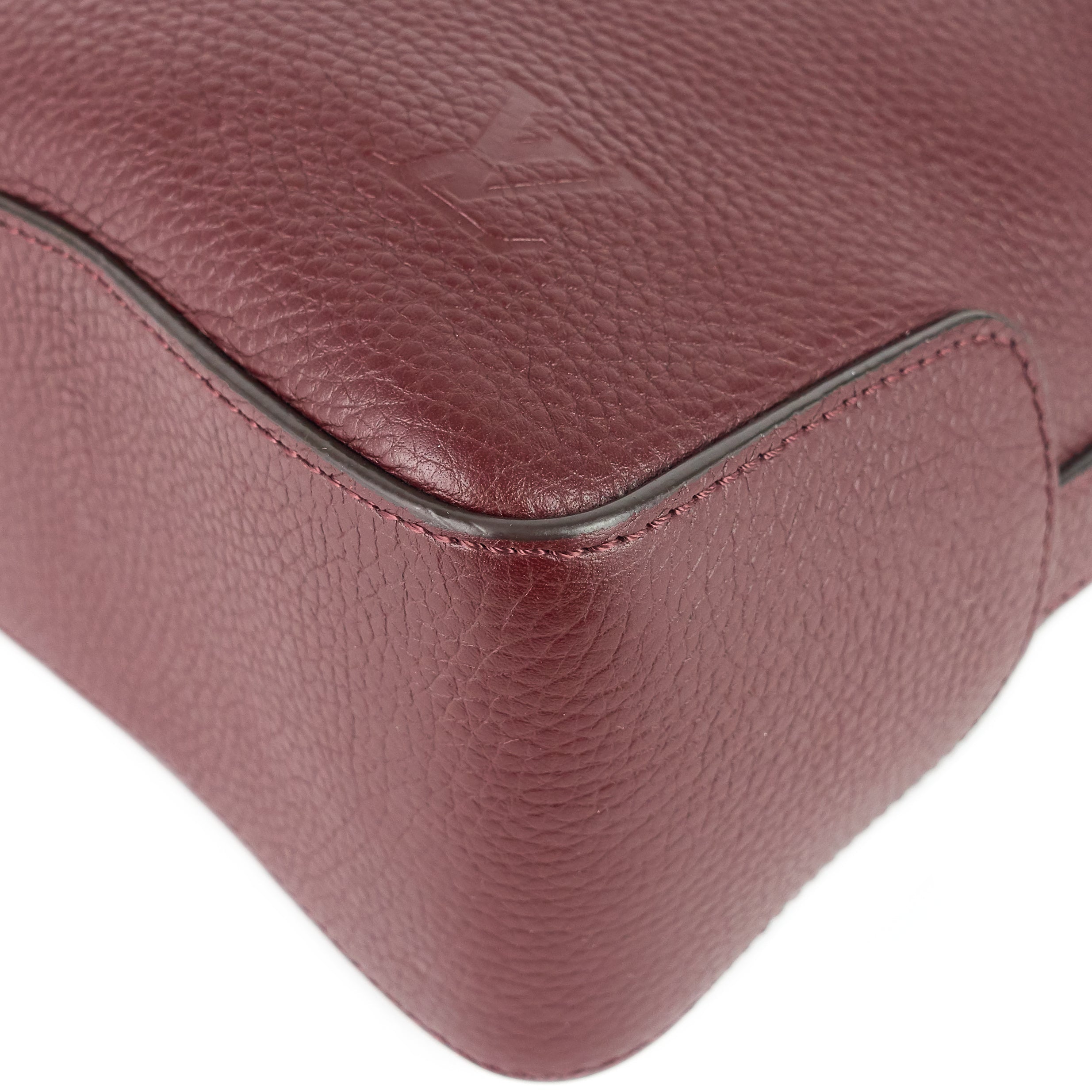 Louis Vuitto Greenwich Taurillon Leather Tote Bag