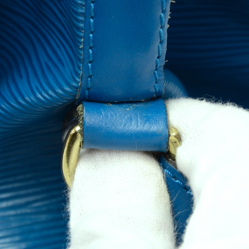Louis Vuitto Petit Noe Blue Epi Leather Shoulder Bag