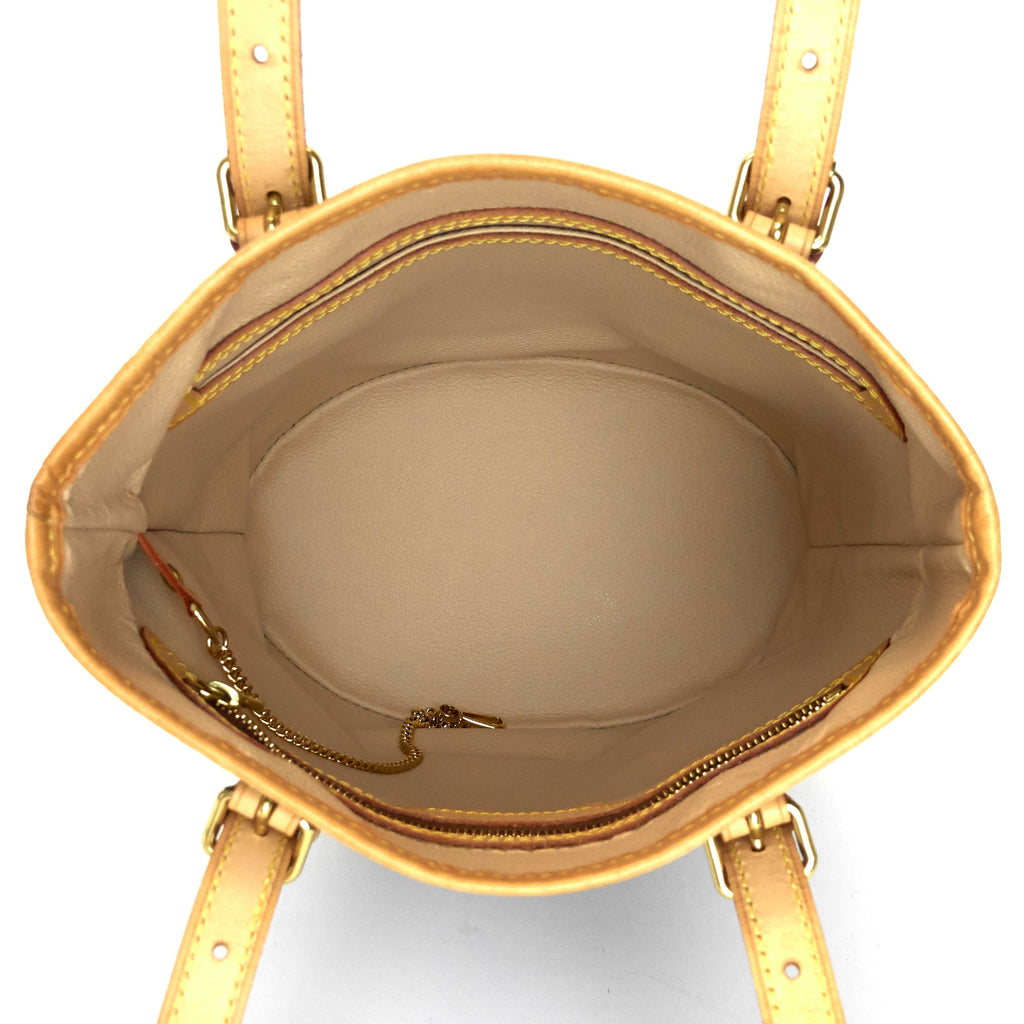 Louis Vuitto Bucket PM Monogram Canvas Shoulder Bag