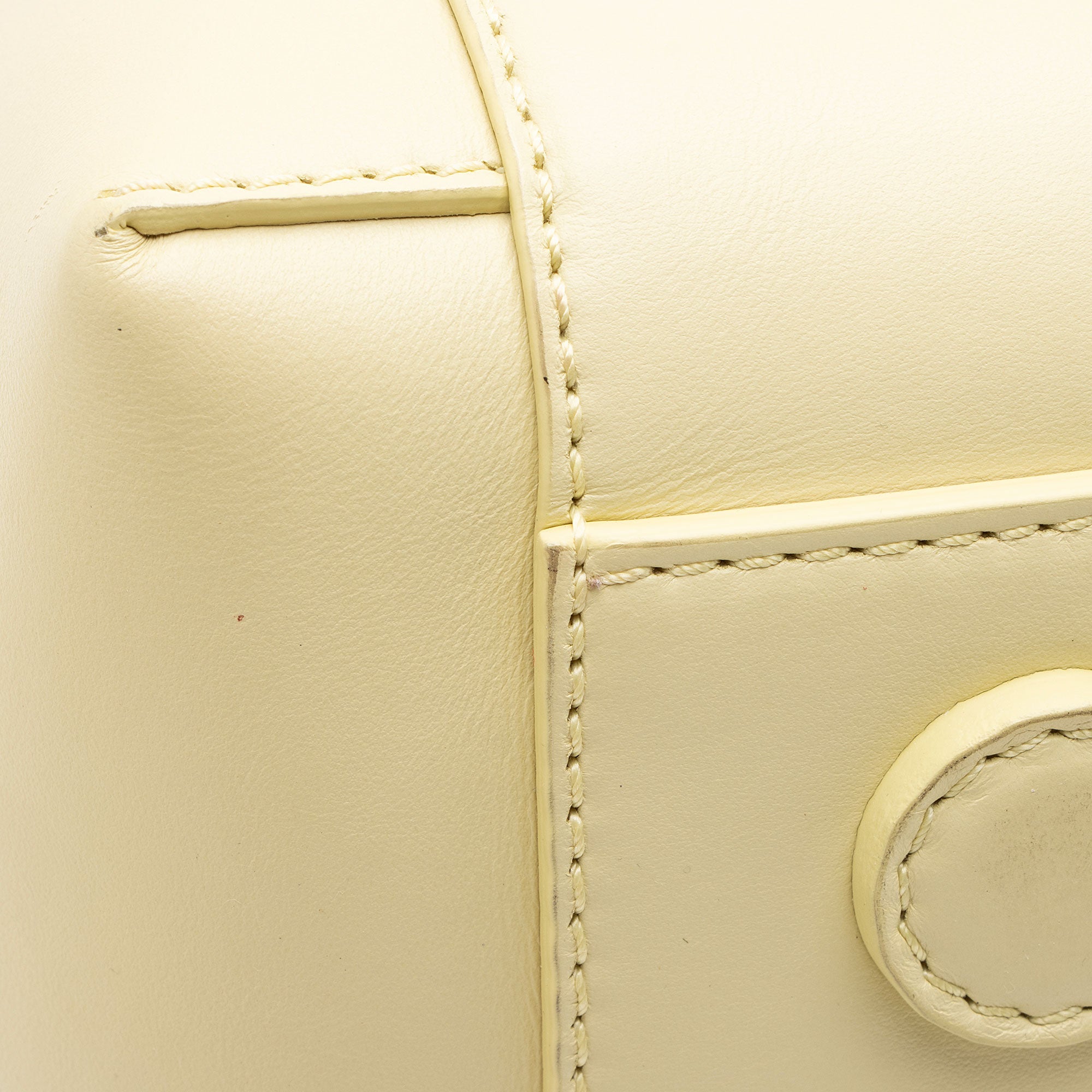 Off-White Leather Burrow 38 Tote