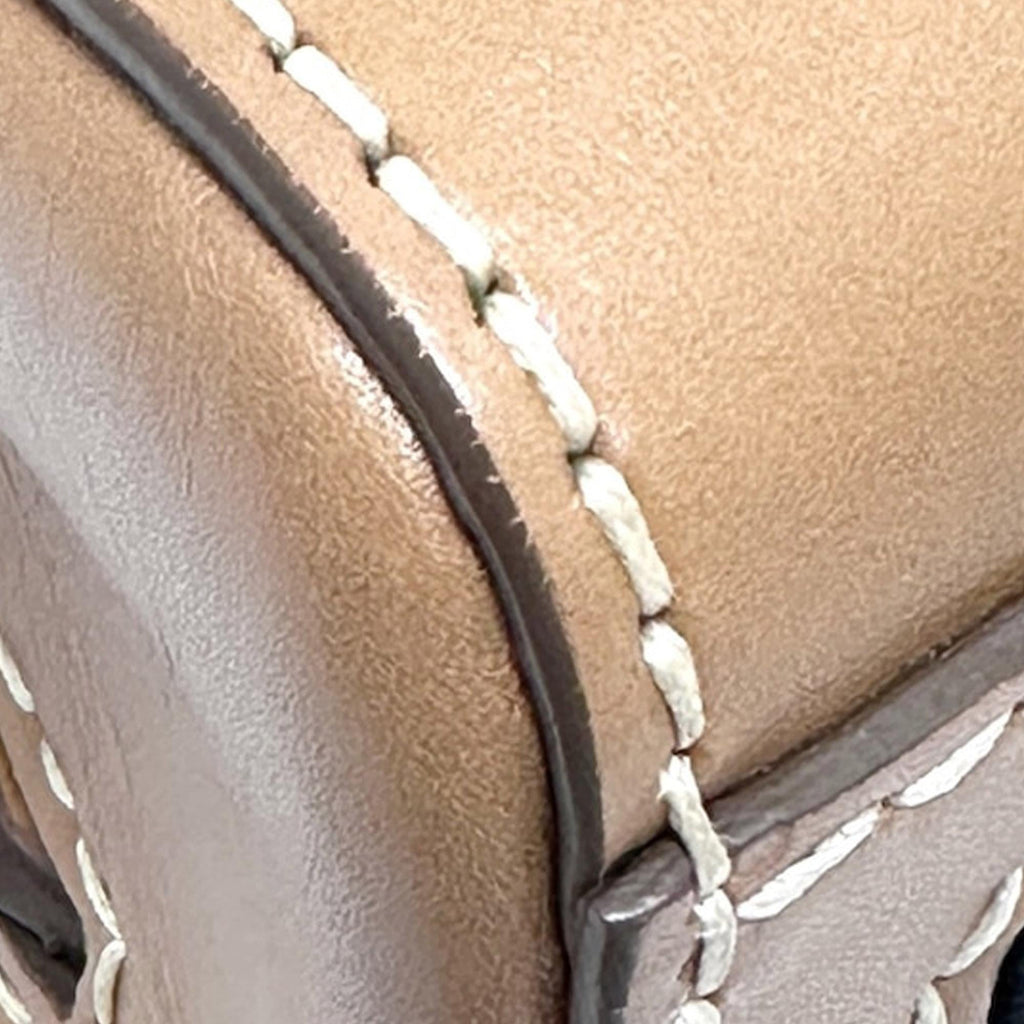 Prada Calfskin Sound Lock Handbag (SHG-jVIhlR)