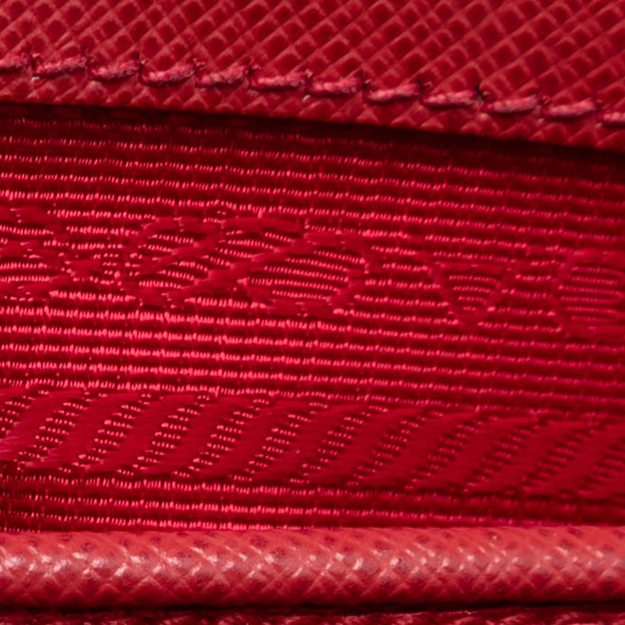 Prada Large Saffiano Lux Galleria Satchel
