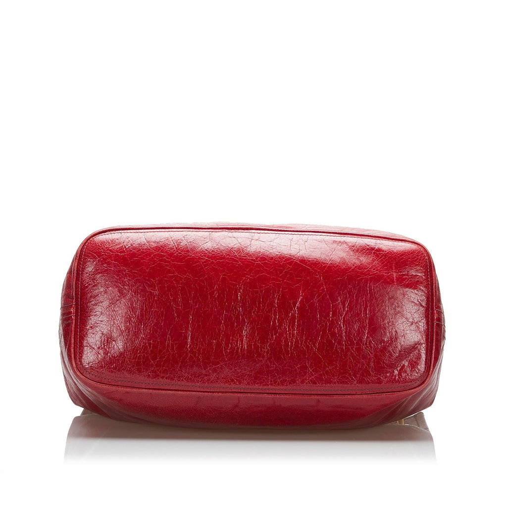 Prada Leather Tote (SHG-hygIUP)