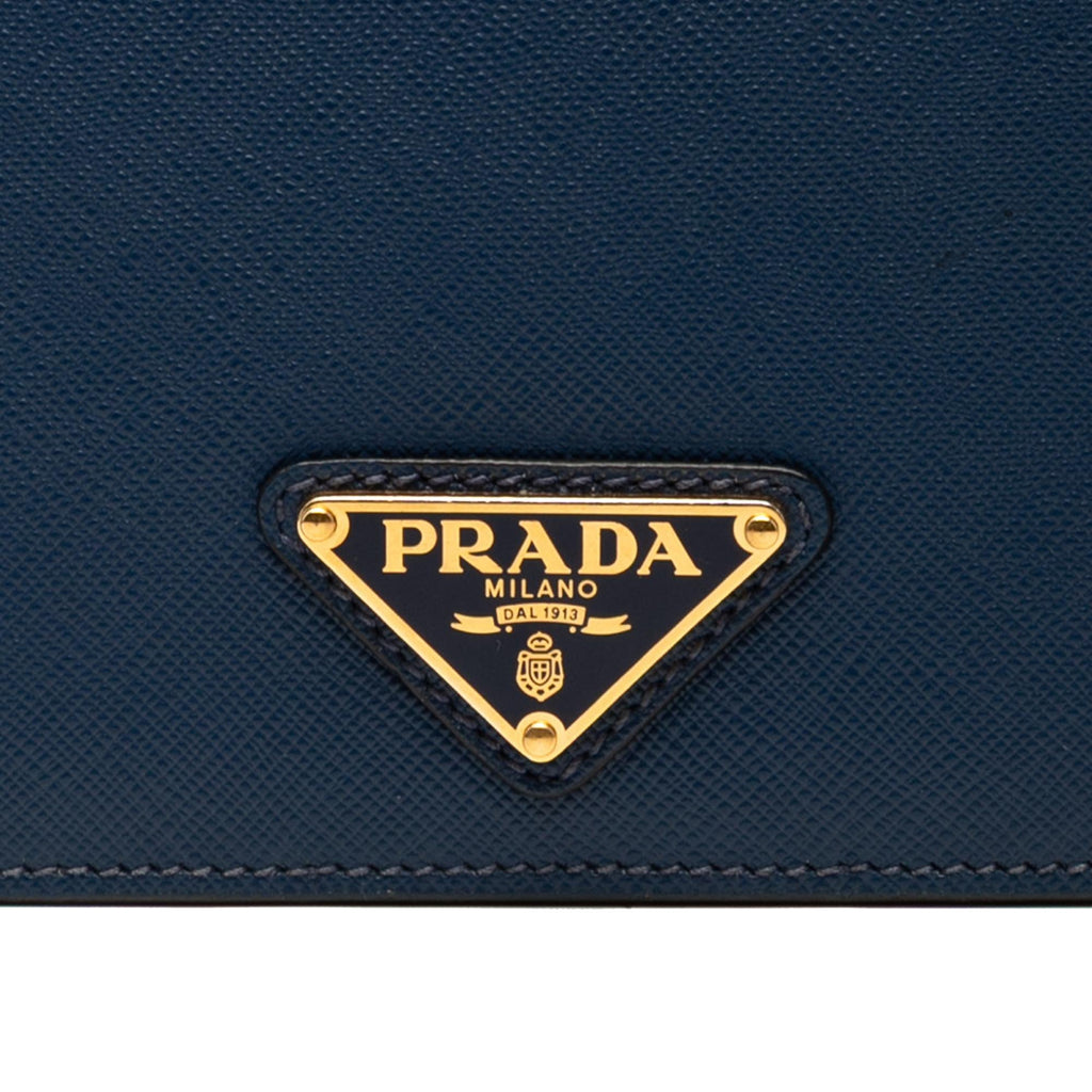 Prada Saffiano Crossbdoy