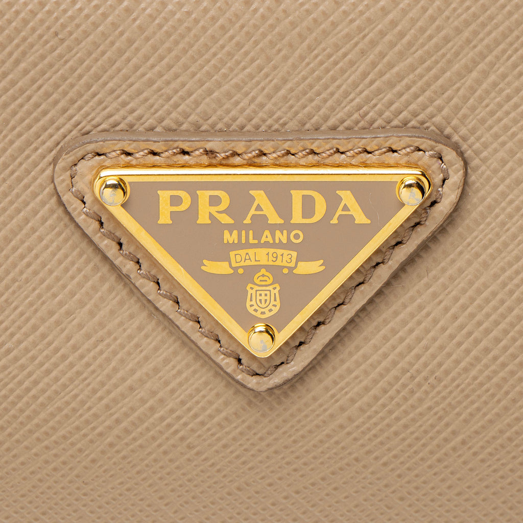 Prada Saffiano Re-Edition 2005 Crossbody
