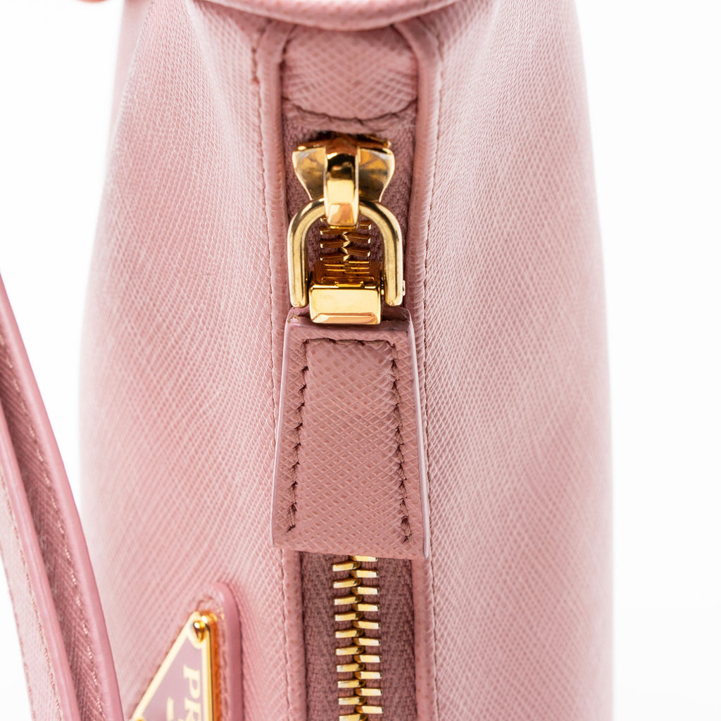 Prada Saffiano Re-Edition 2000 Mini Hobo