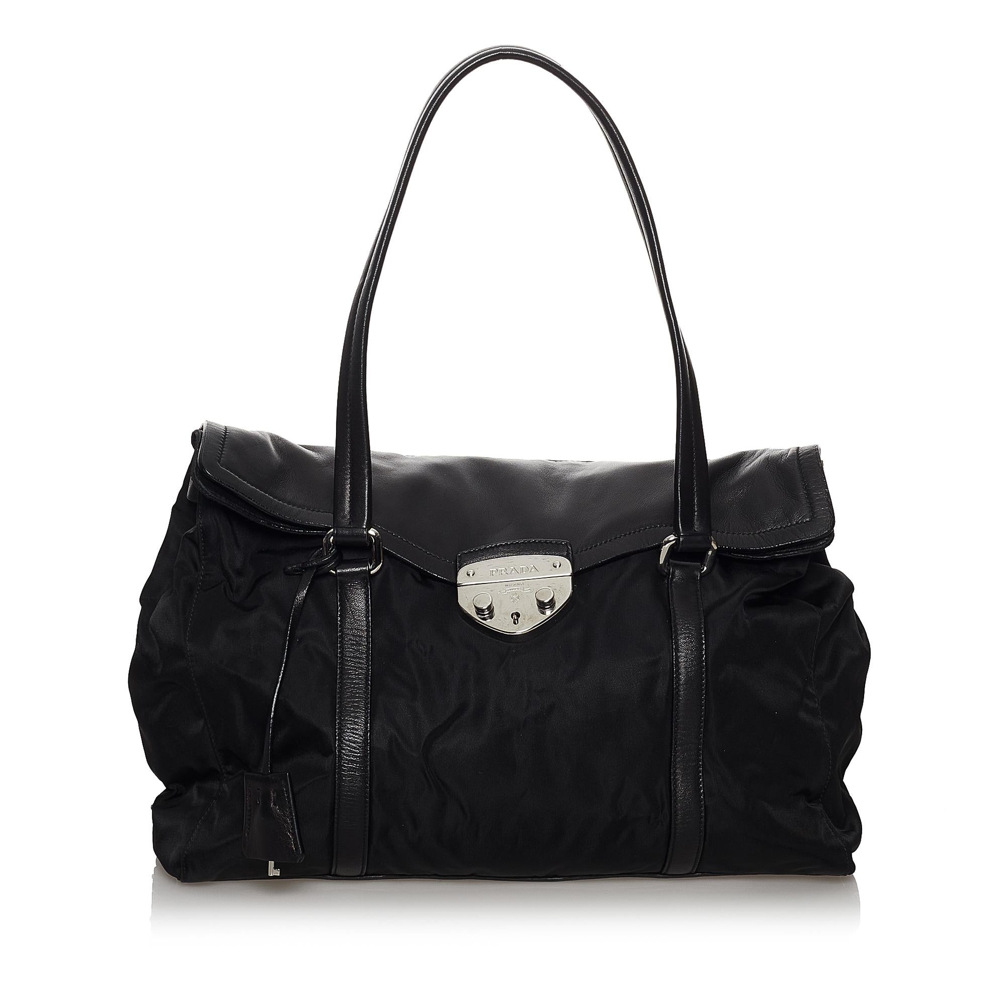 Prada Tessuto Easy Shoulder Bag (SHG-29710)