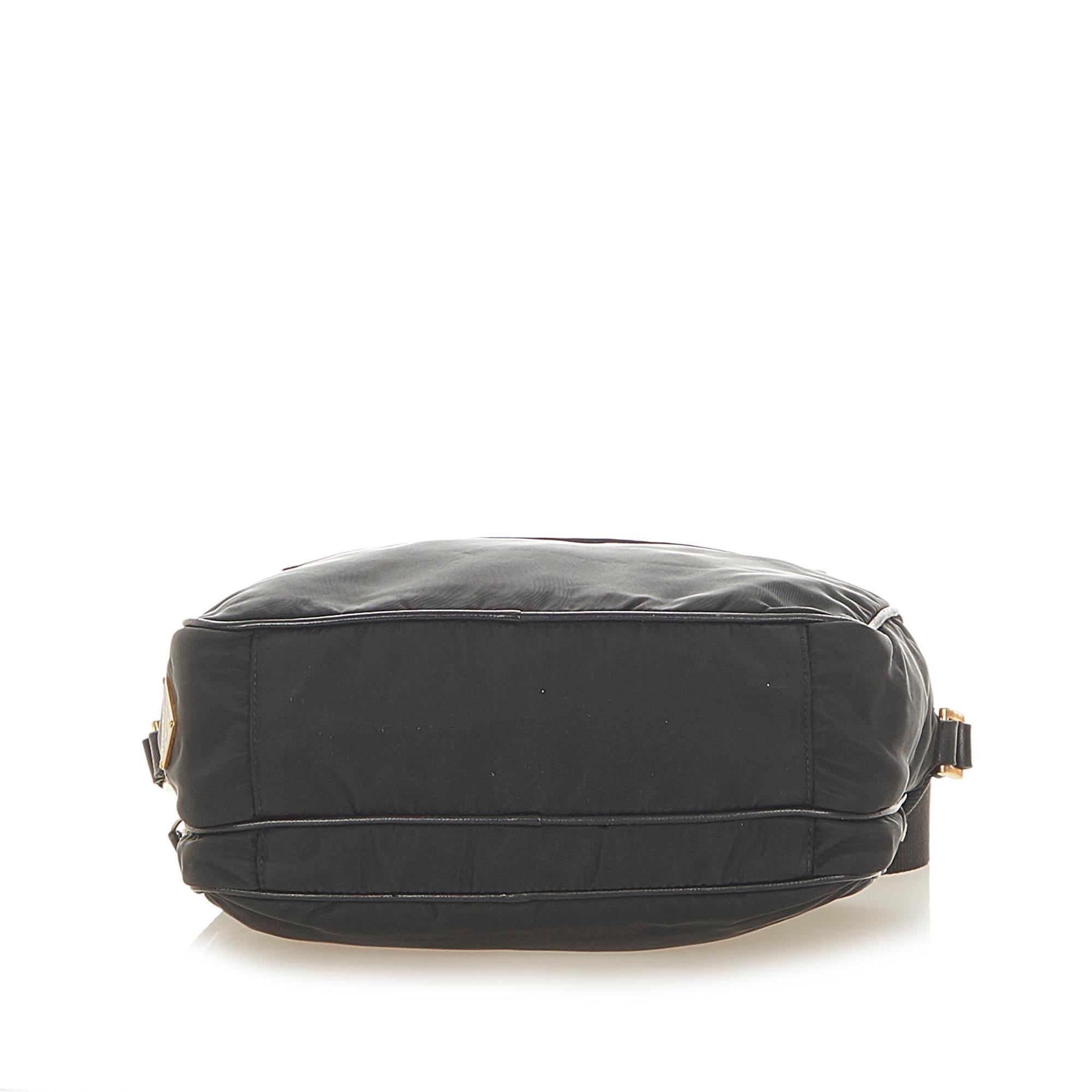 Prada Tessuto Shoulder Bag (SHG-31503)
