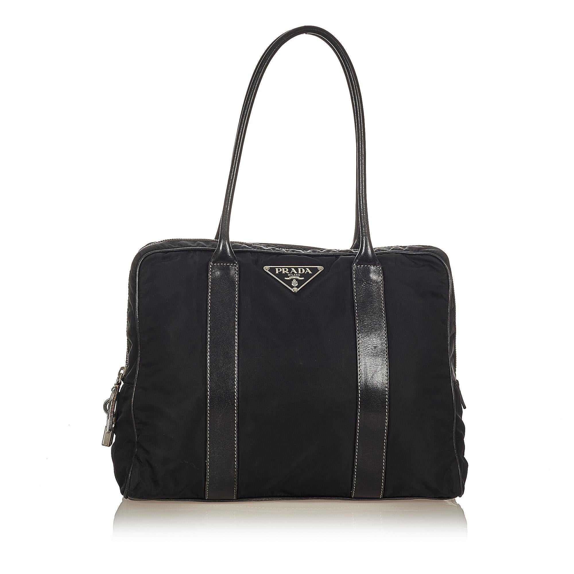 Prada Tessuto Shoulder Bag (SHG-31539)