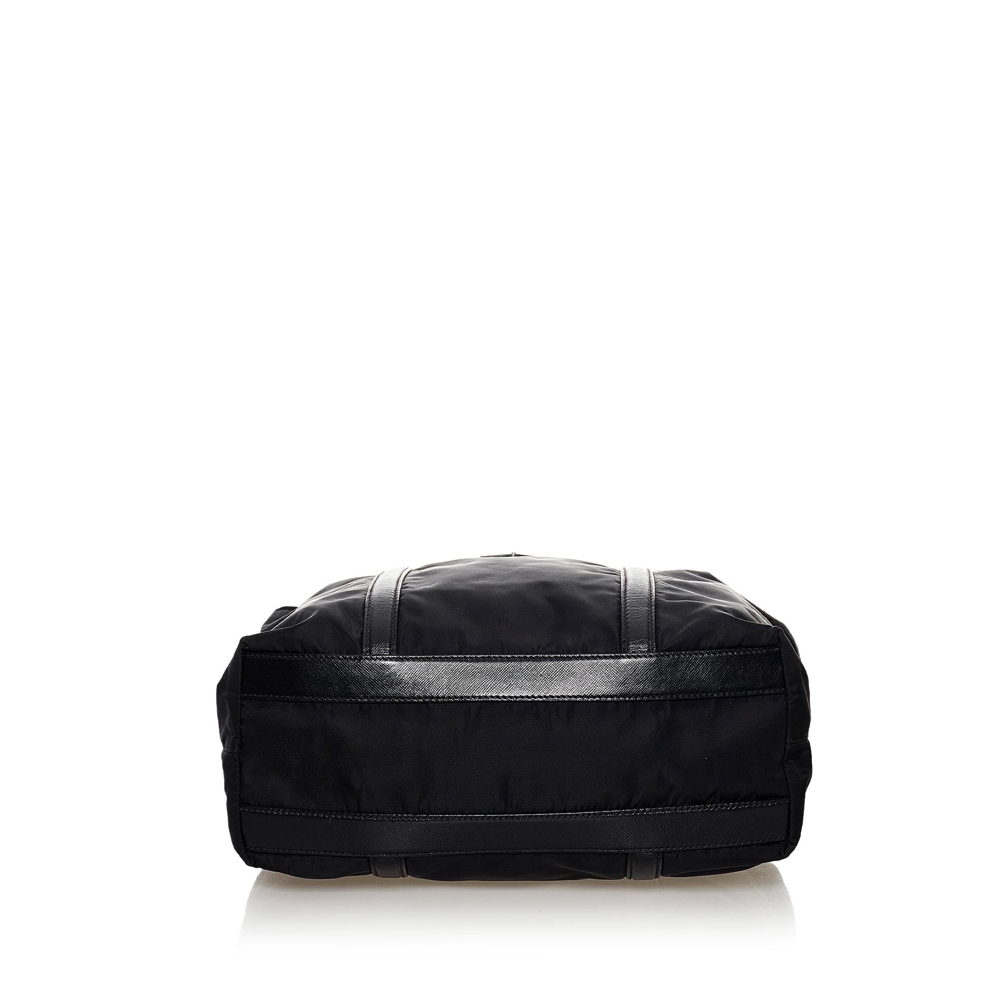 Prada Tessuto Shoulder Bag (SHG-32433)