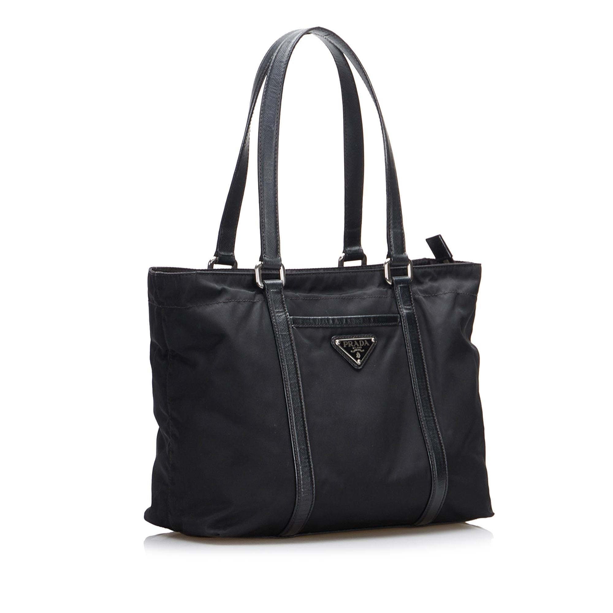 Prada Tessuto Shoulder Bag (SHG-LsLJnQ)