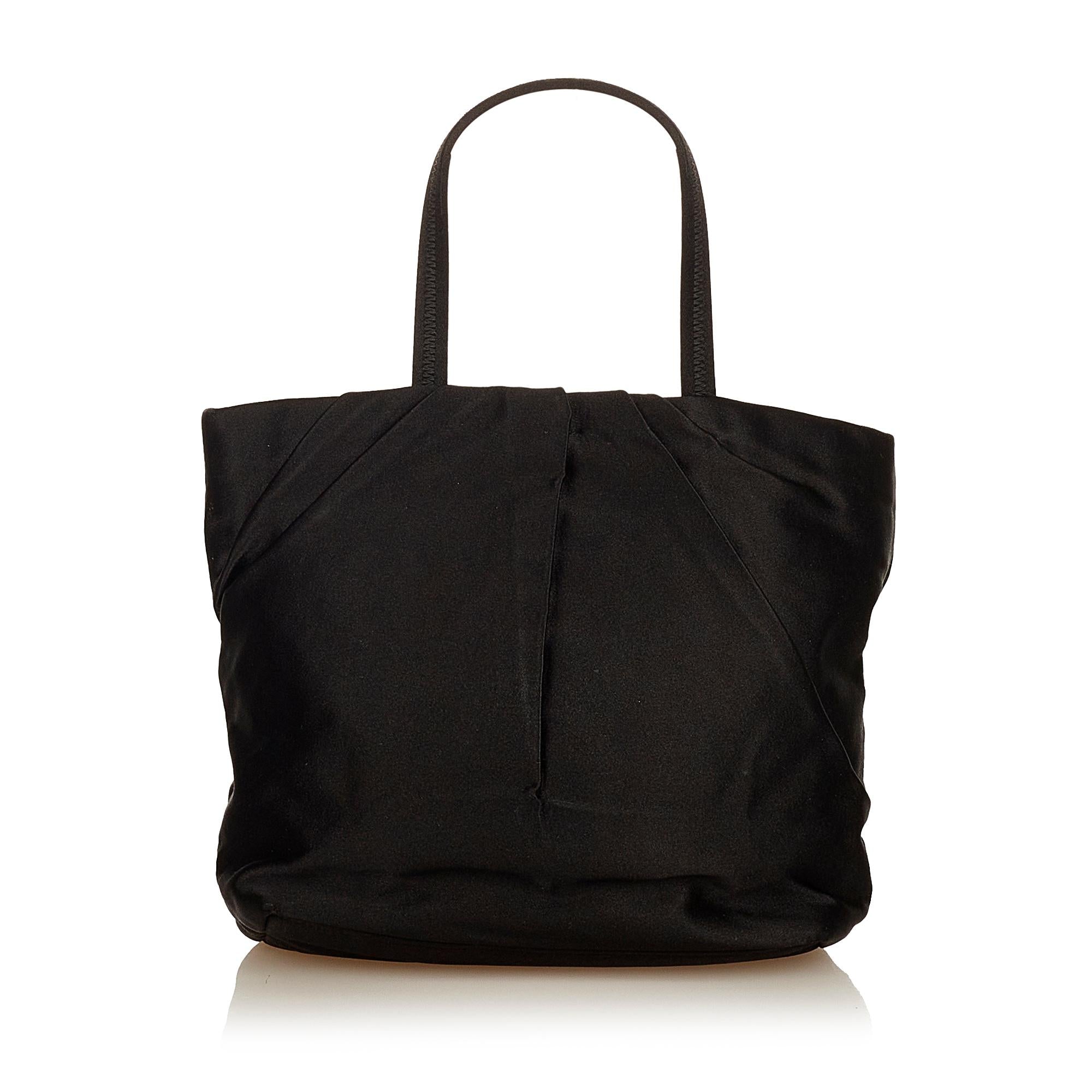 Prada Tessuto Tote Bag (SHG-26392)