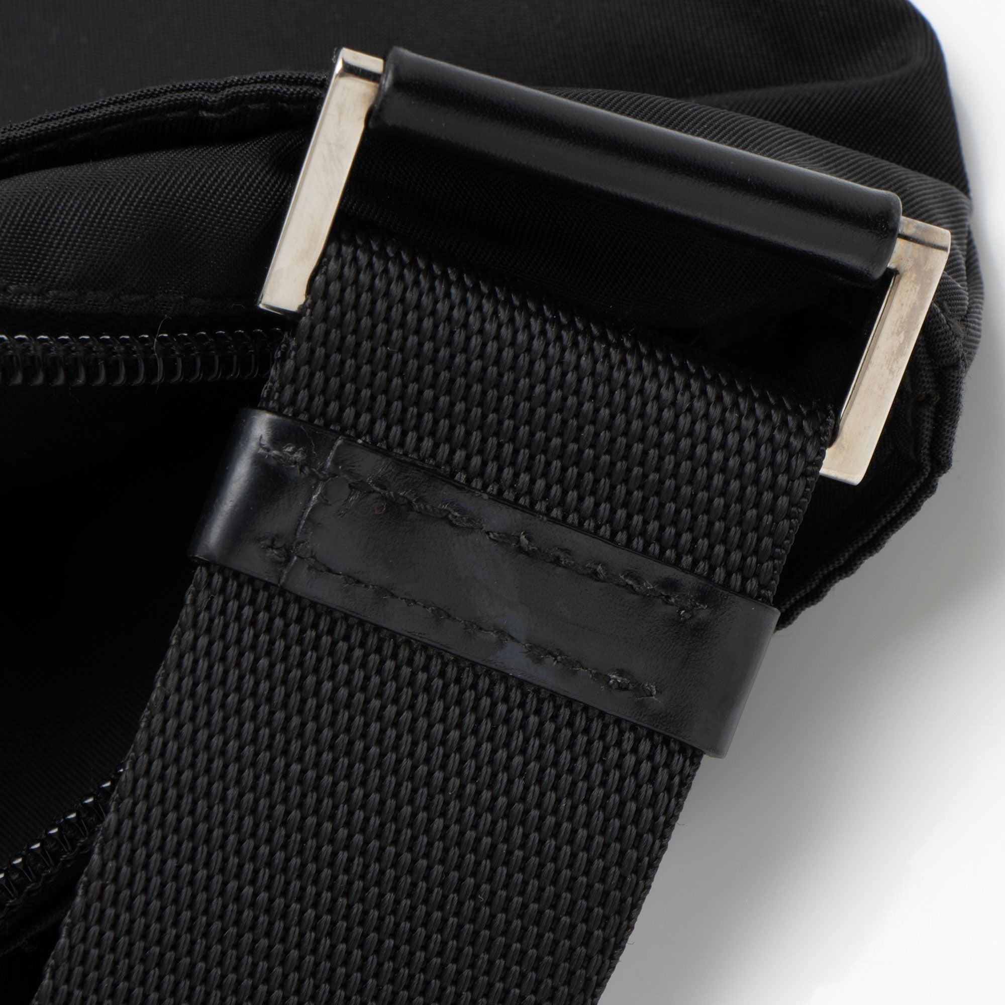 Prada Vintage Tessuto Messenger