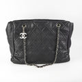 Chanel Quilted Chain Tote Tote Black