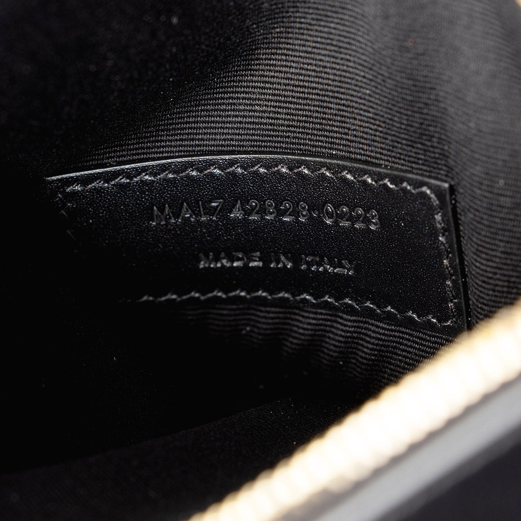 Saint Laurent Calfskin Monogram Le 37 Bucket Bag (SHF-YsxF8W)