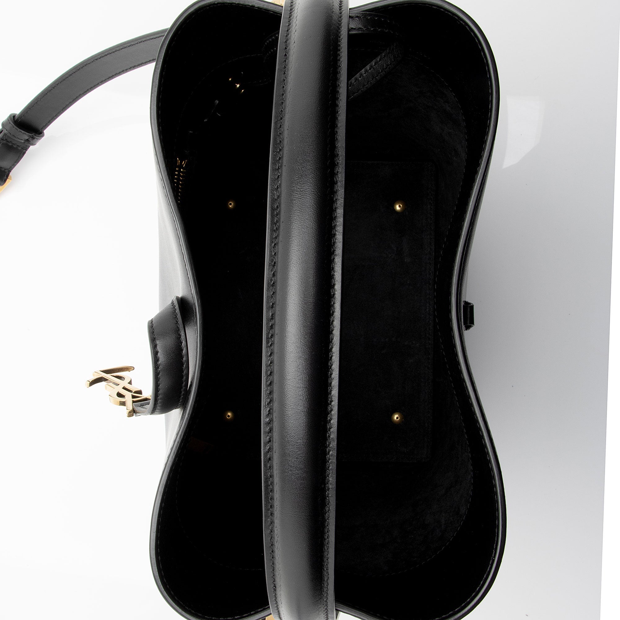 Saint Laurent Calfskin Monogram Le 37 Bucket Bag (SHF-YsxF8W)