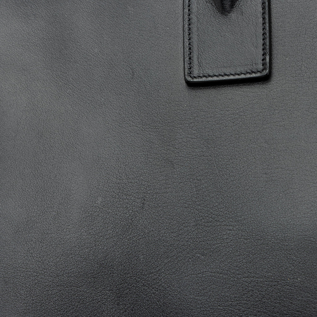 Saint Laurent Calfskin Sac De Jour Large Tote (SHF-YLAJ7Y)