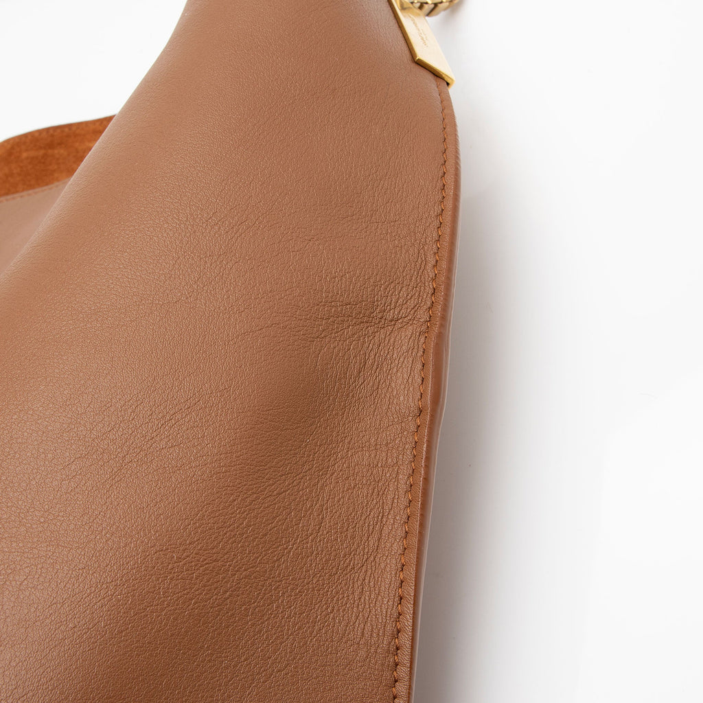Saint Laurent Calfskin Suzanne Medium Hobo (SHF-m9DTH9)