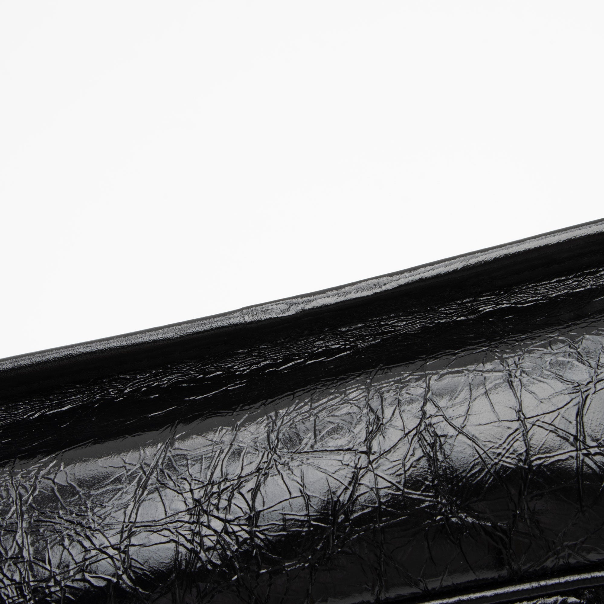 Saint Laurent Crinkled Calfskin Monogram Niki Baby Shoulder Bag (SHF-BRqPlH)