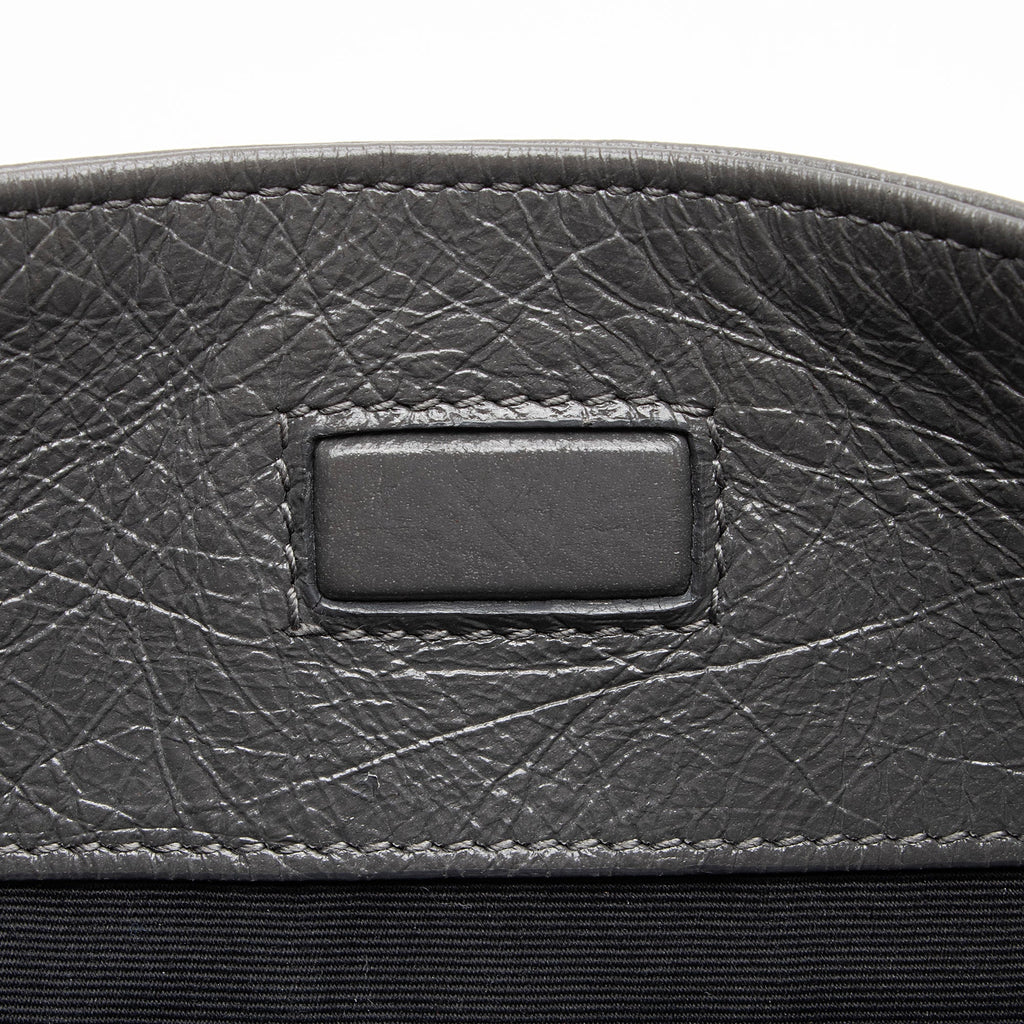 Saint Laurent Crinkled Calfskin Monogram Niki Medium Shopping Tote (SHF-gLfdmG)