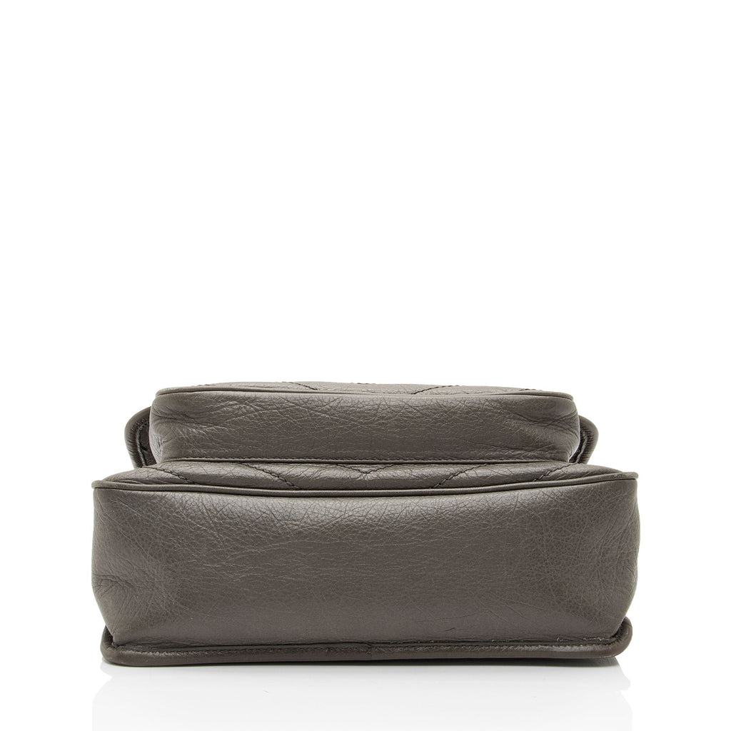 Saint Laurent Crinkled Calfskin Monogram Niki Medium Shoulder Bag (SHF-BbD05y)