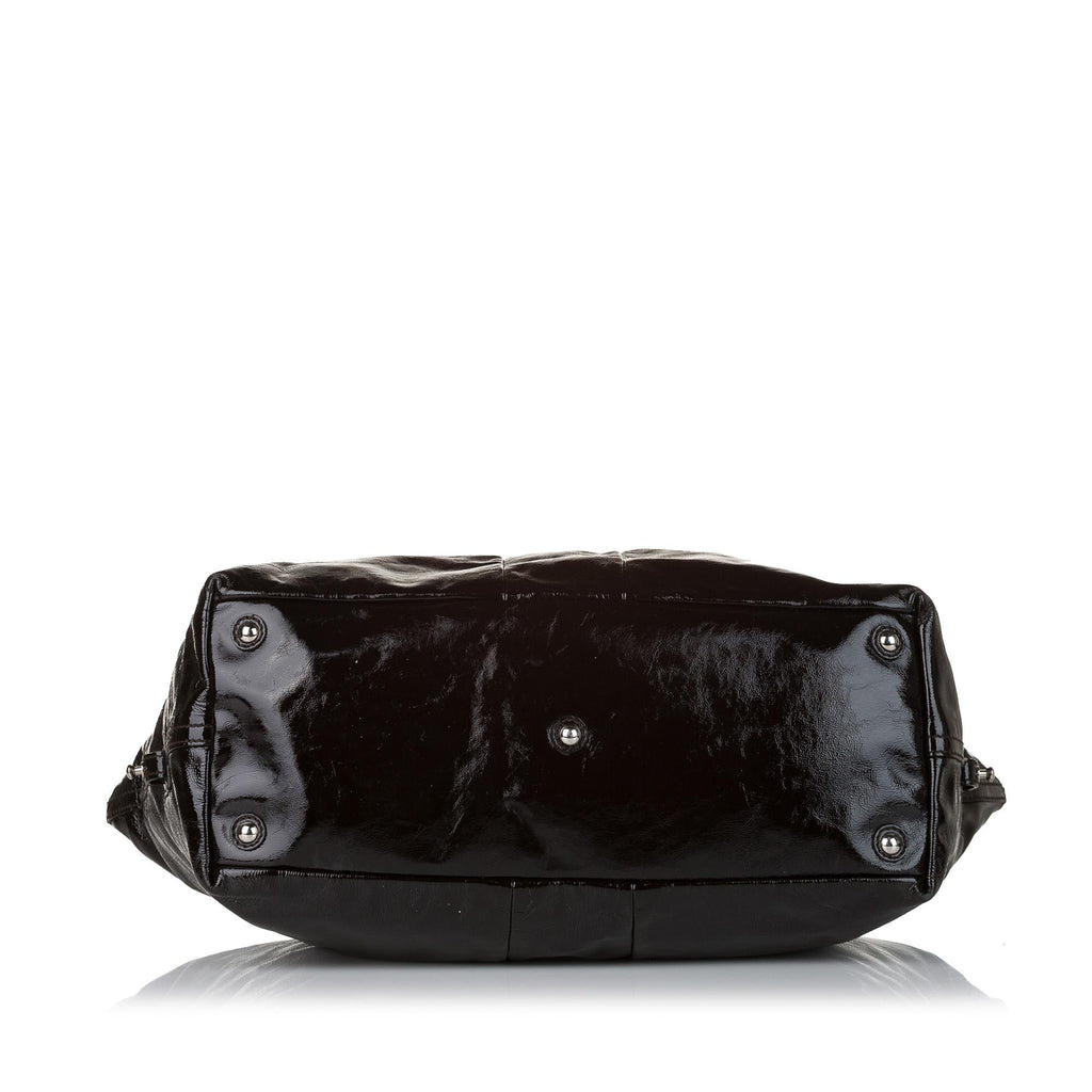 Saint Laurent Easy Y Patent Leather Tote Bag (SHG-31280)