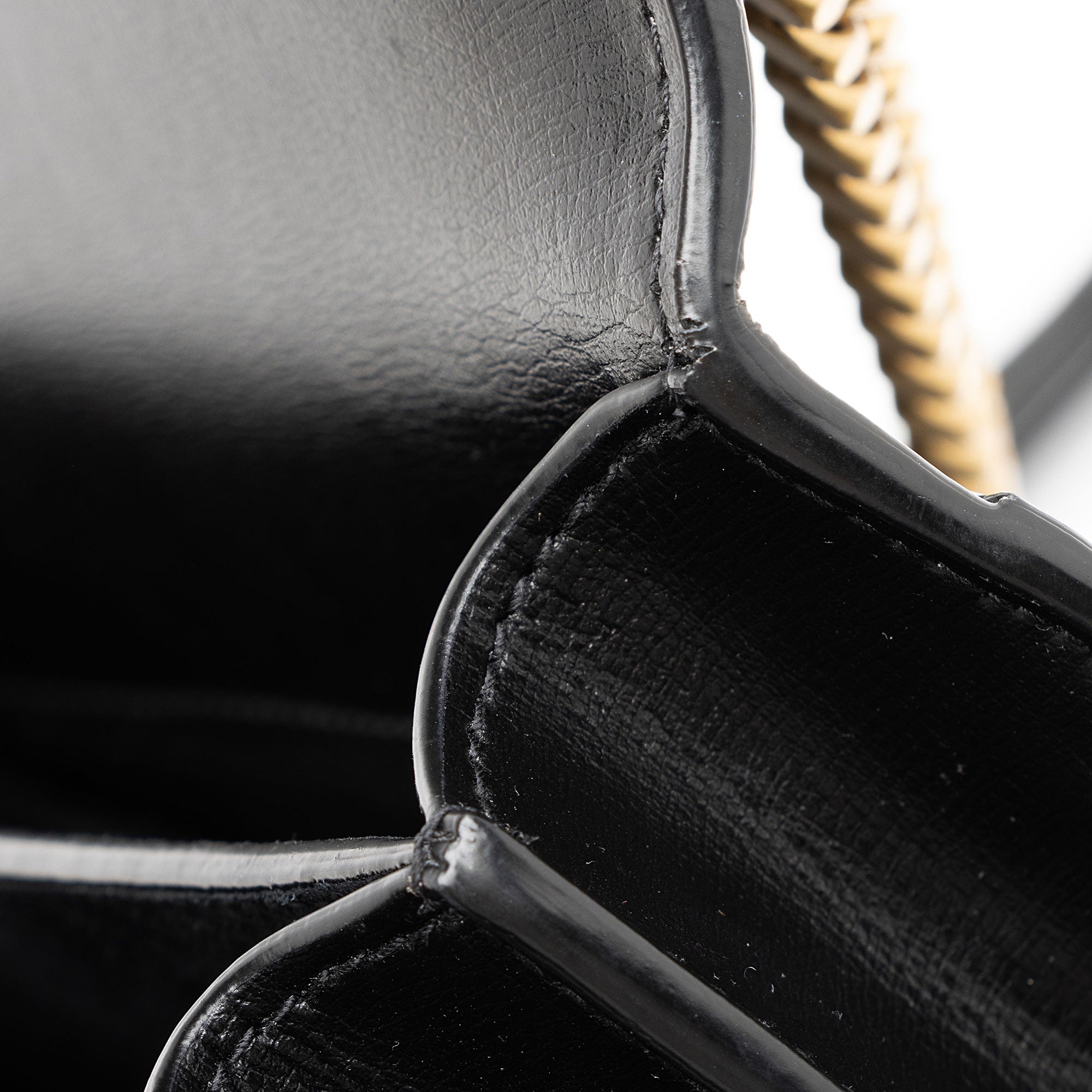 Saint Laurent Grained Calfskin Monogram Sunset Medium Shoulder Bag (SHF-8Ji2ue)