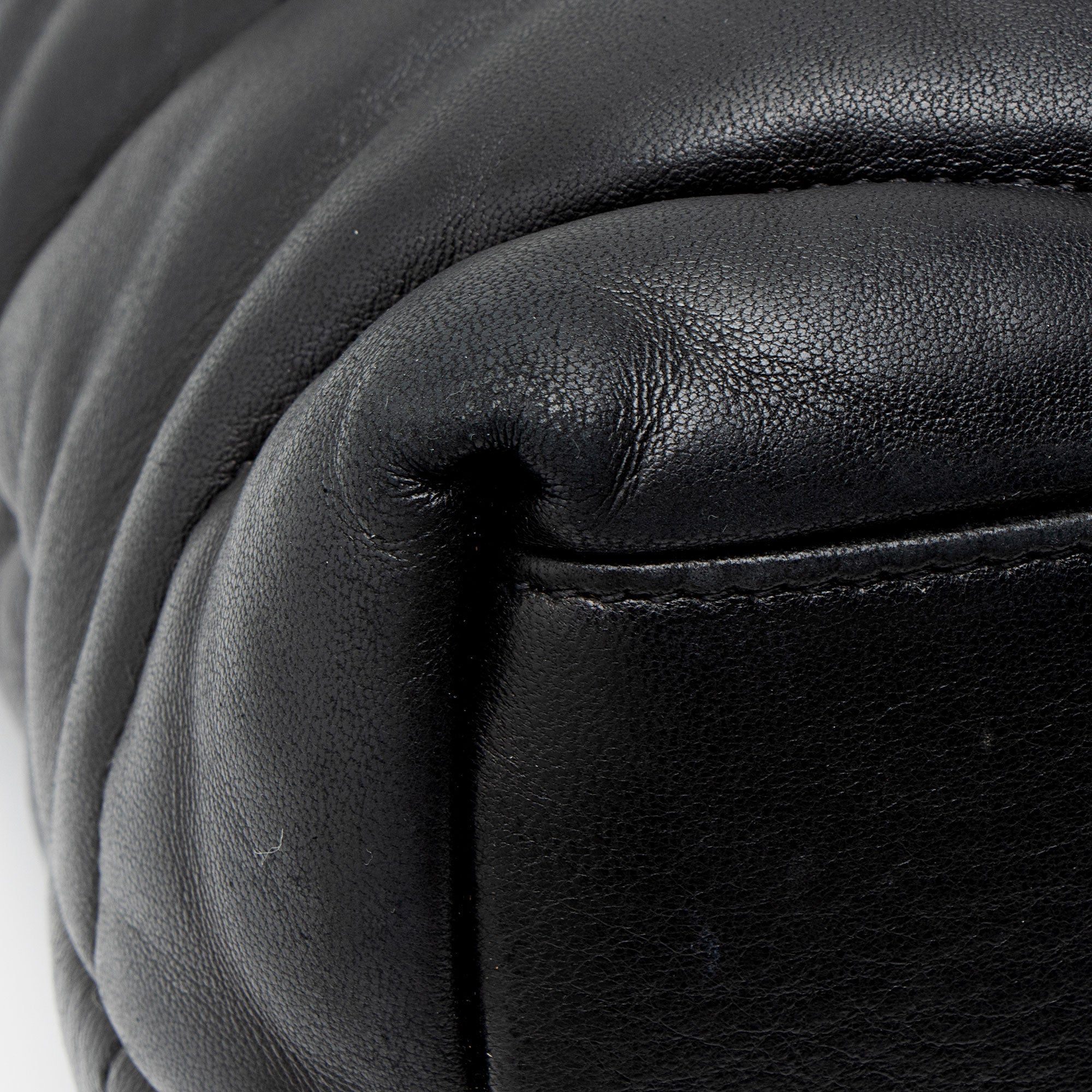 Saint Laurent Lambskin Monogram Puffer LouLou Medium Shoulder Bag