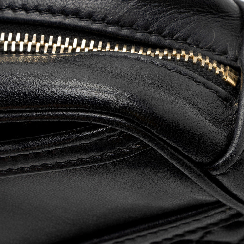 Saint Laurent Lambskin Monogram Victoire Camera Bag (SHF-0P9i8L)