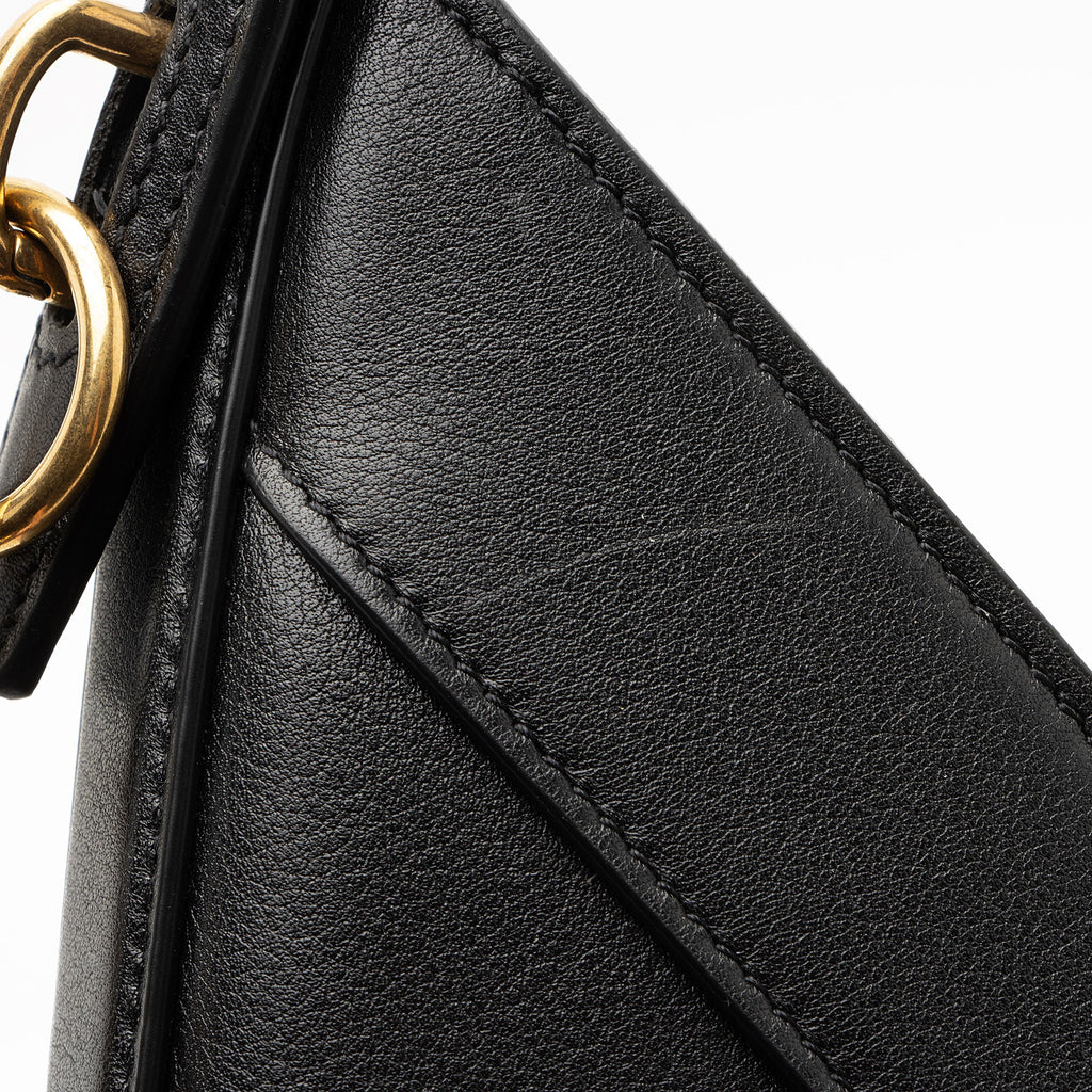 Saint Laurent Leather Y Bucket Bag