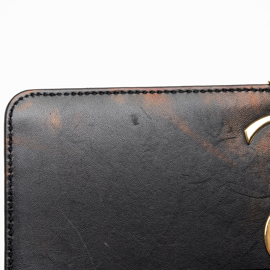 Saint Laurent Matalasse Patent Leather Monogram Vicky Large Shoulder Bag (SHF-zhdP3r)