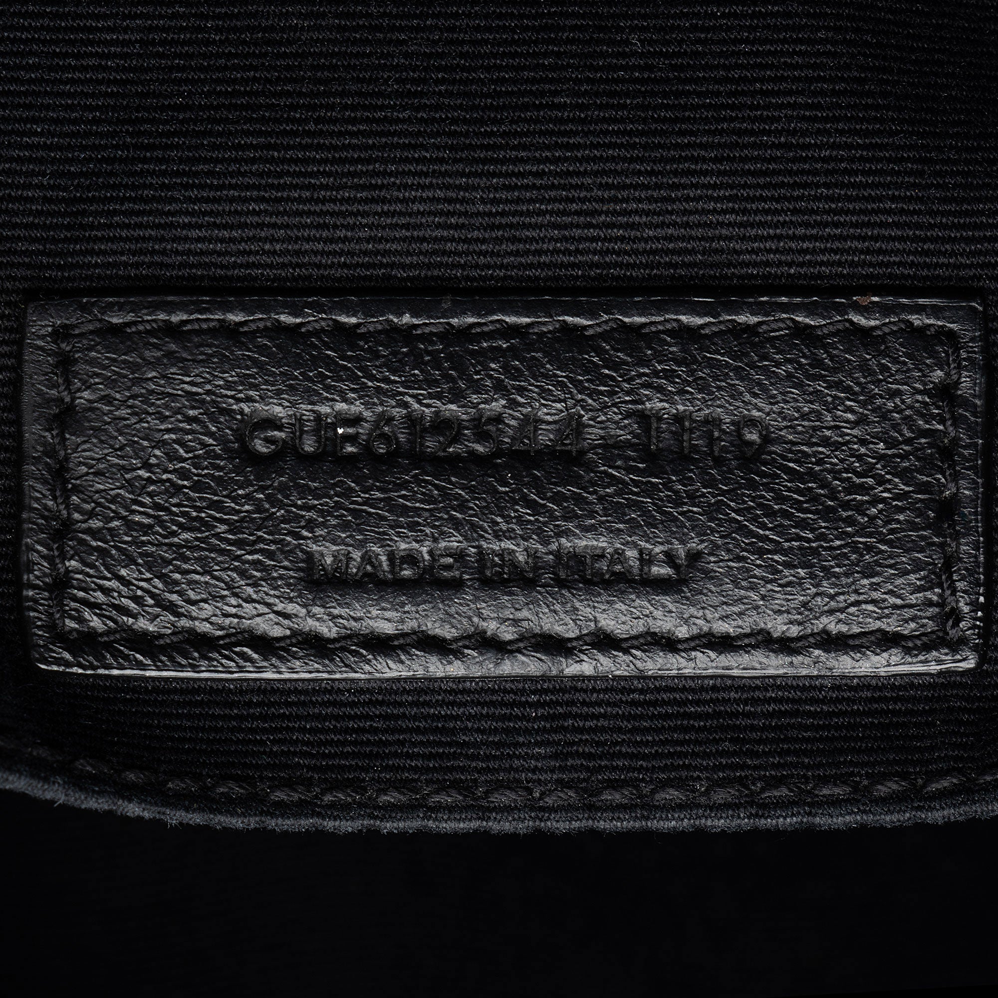 Saint Laurent Matelasse Calfskin Monogram Lou Camera Bag - FINAL SALE (SHF-iTLHGg)